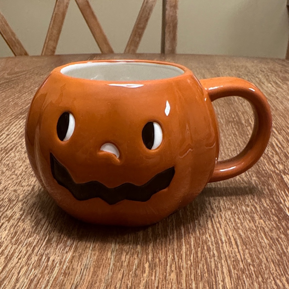 Pumpkin 🎃 - Halloween Mug - Hyde and Eek!